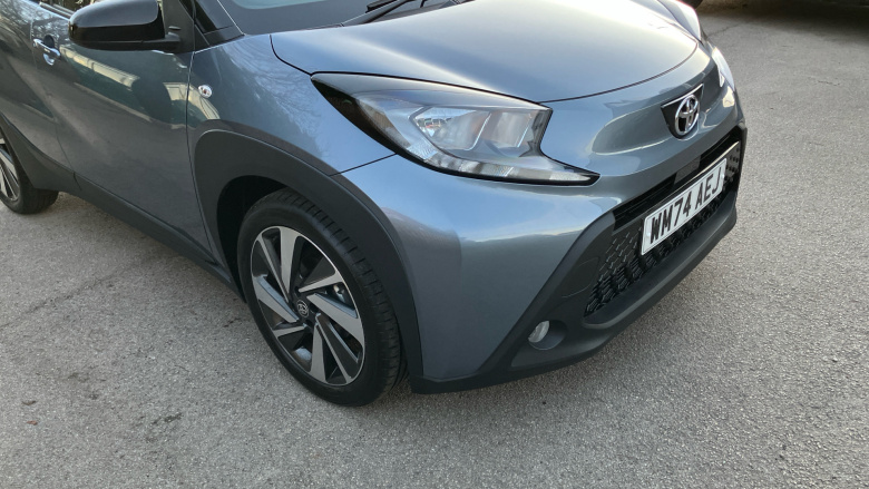 Toyota Aygo X 1.0 VVT-i Edge 5dr Petrol Hatchback